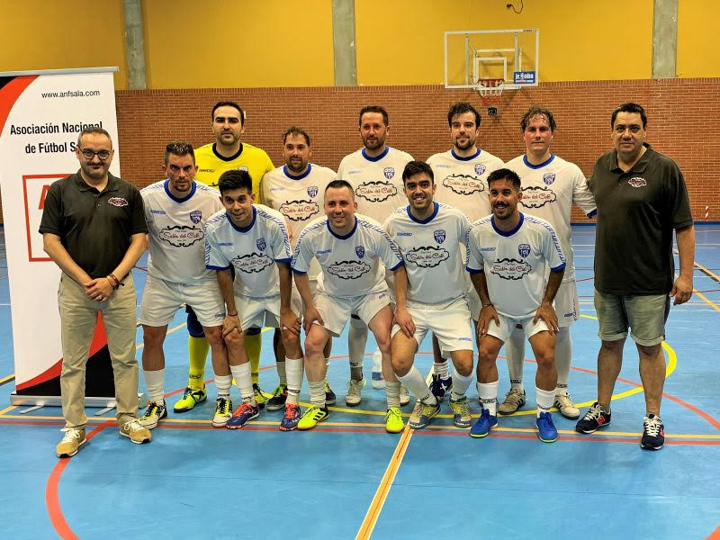 Copa de Espaa de Clubes de Ftbol Sala. se disput en Estepona (Mlaga), la COPA DE ESPAA DE CLUBES, organizada por ANFS (Asociacin Nacional de Ftbol Sala). 
Representando a Salamanca, ha participado en esta copa nacional, EL SALN DEL CAF, como campen de la primera divisin de la liga ASAFUSA. 